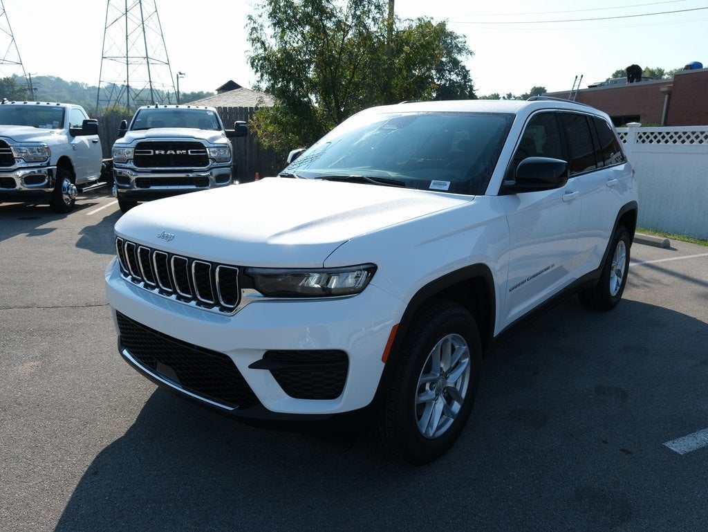 2025 Jeep Grand Cherokee Laredo X