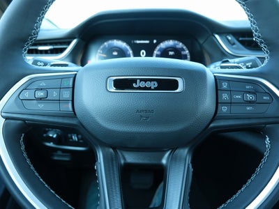 2025 Jeep Grand Cherokee Laredo X