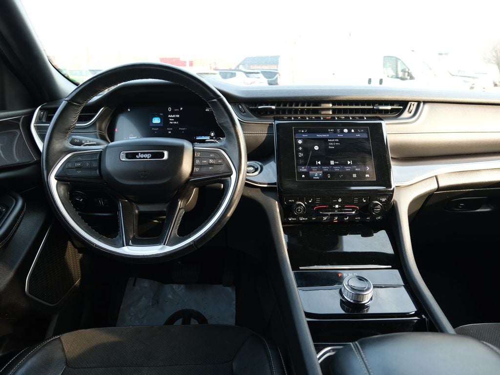 2022 Jeep Grand Cherokee Altitude