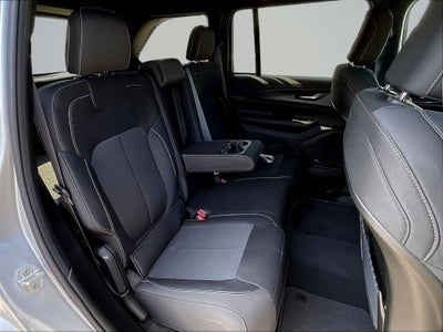 2026 Jeep Grand Cherokee Laredo X
