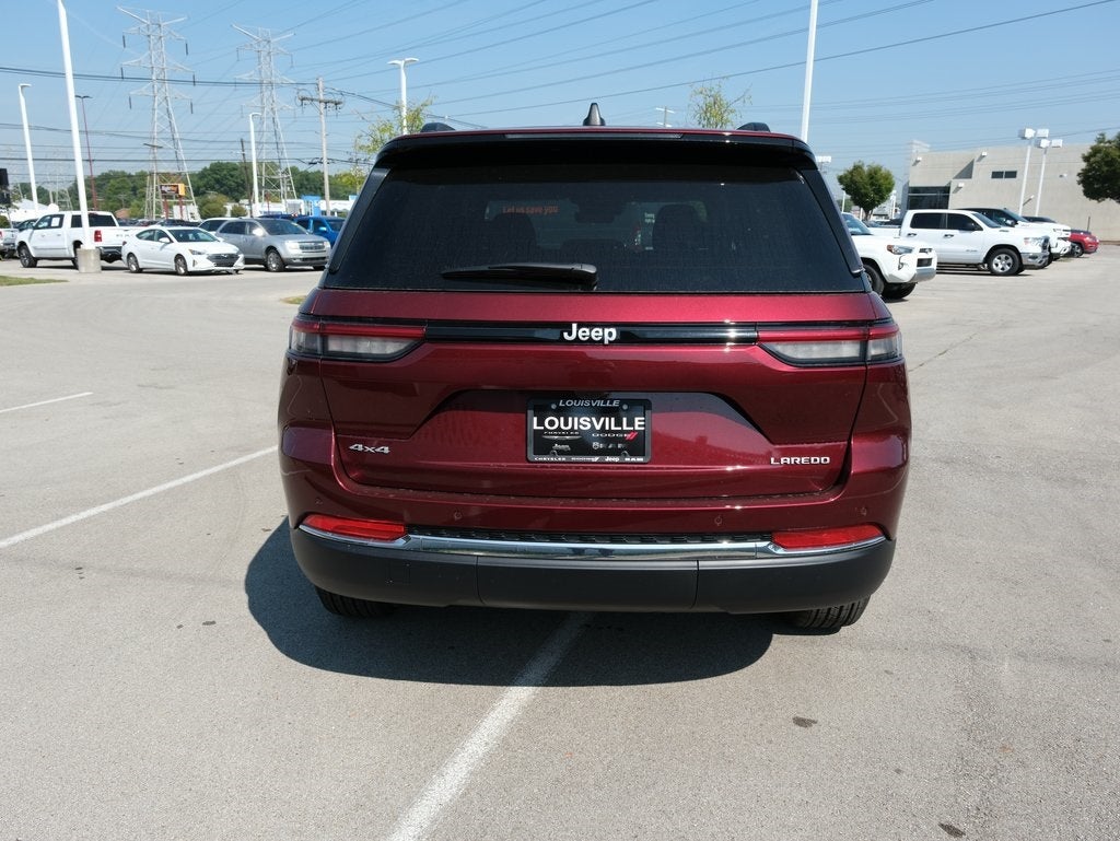2025 Jeep Grand Cherokee Laredo