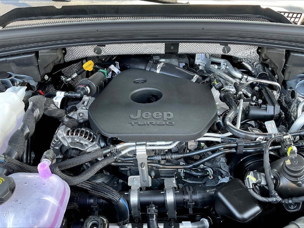 2027 Jeep Grand Cherokee Altitude