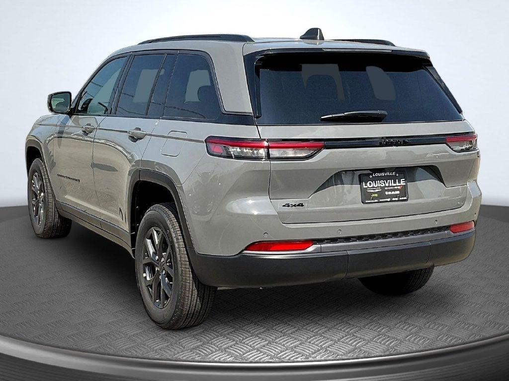 2027 Jeep Grand Cherokee Altitude