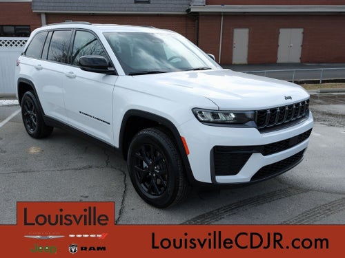 2026 Jeep Grand Cherokee Laredo Altitude