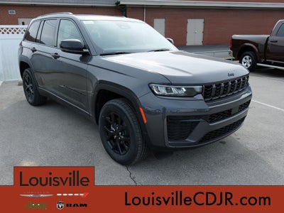 2026 Jeep Grand Cherokee Laredo Altitude
