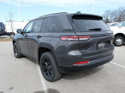 2026 Jeep Grand Cherokee Laredo Altitude