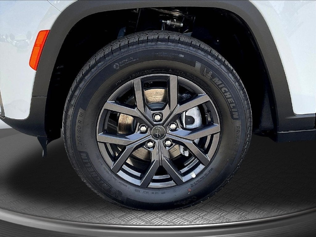 2027 Jeep Grand Cherokee Altitude