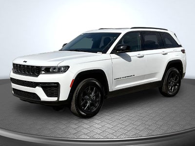 2027 Jeep Grand Cherokee Altitude