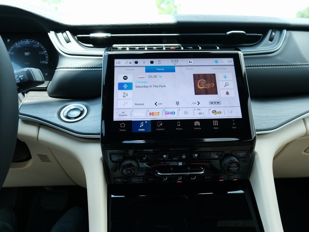 2025 Jeep Grand Cherokee Limited