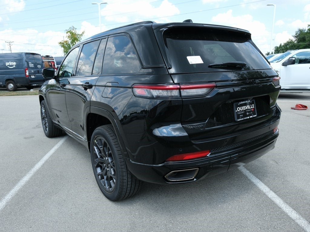 2025 Jeep Grand Cherokee Summit