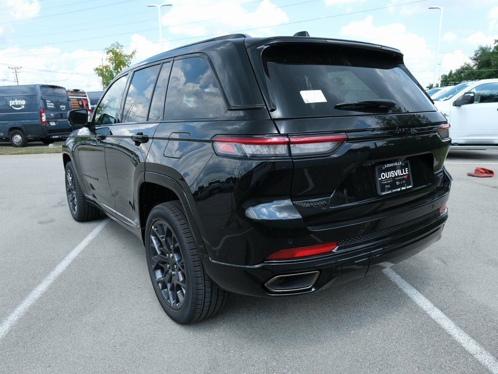 2025 Jeep Grand Cherokee Summit