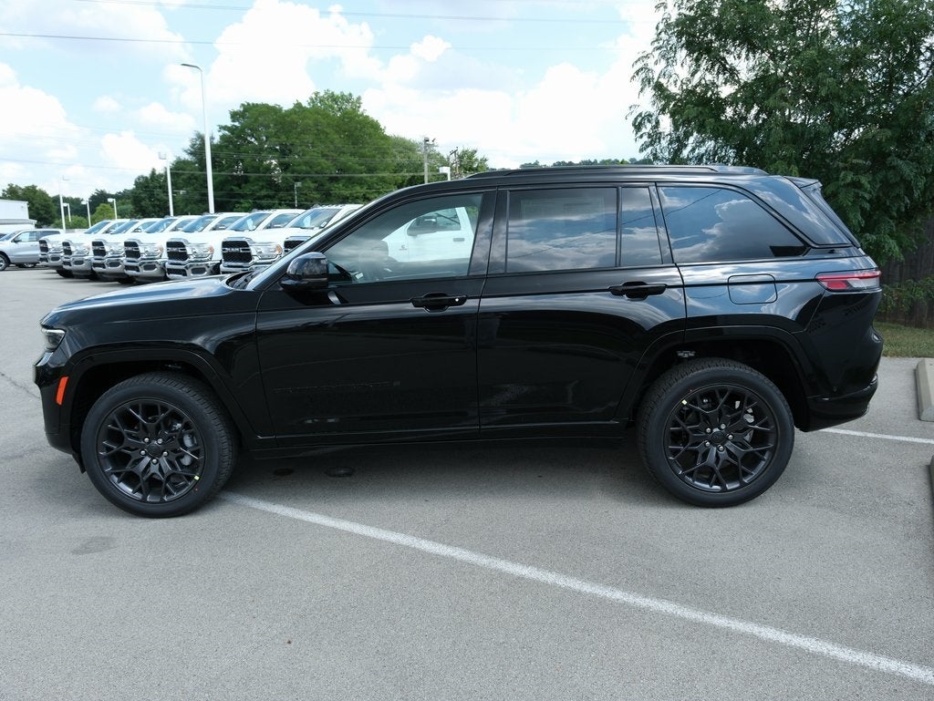 2025 Jeep Grand Cherokee Summit