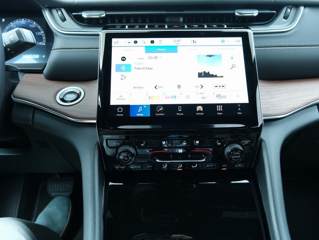 2025 Jeep Grand Cherokee Summit