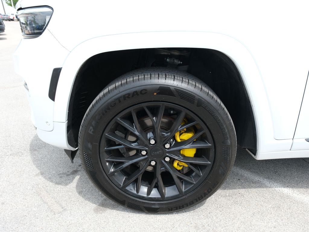 2023 Jeep Grand Cherokee Summit