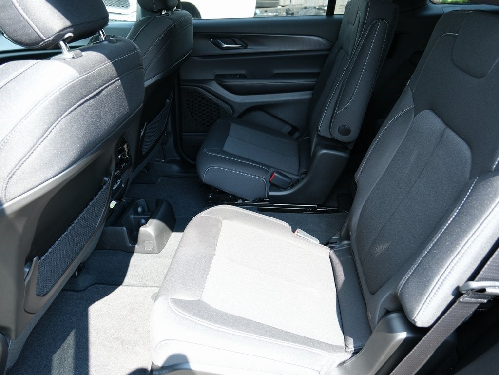 2025 Jeep Grand Cherokee L Laredo X