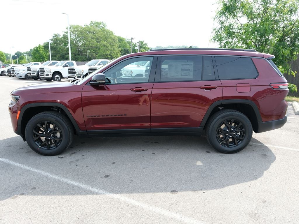 2026 Jeep Grand Cherokee L Laredo