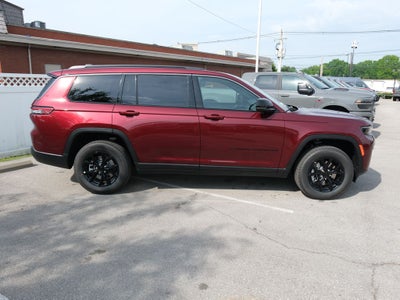 2026 Jeep Grand Cherokee L Laredo
