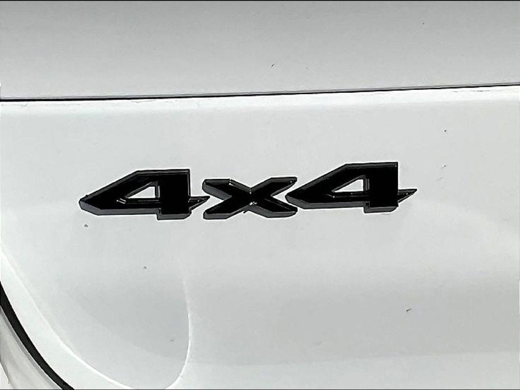2027 Jeep Grand Cherokee L Laredo Altitude