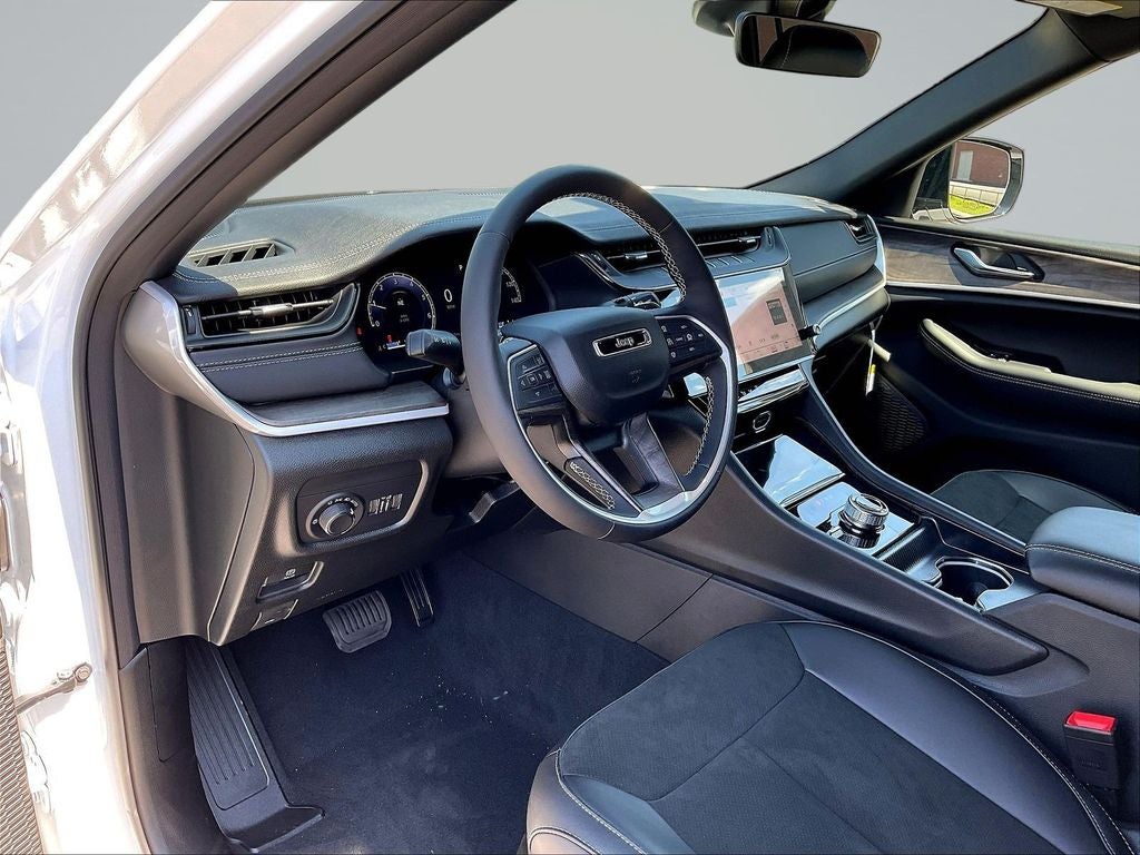 2026 Jeep Grand Cherokee L Altitude