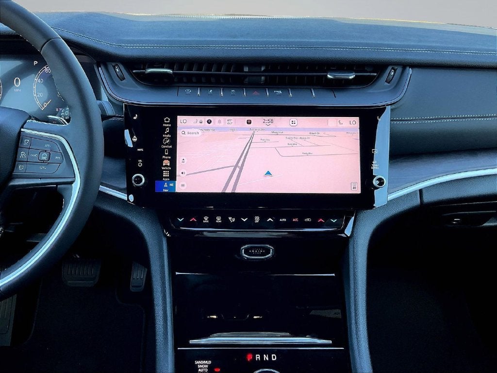 2027 Jeep Grand Cherokee L Limited Altitude