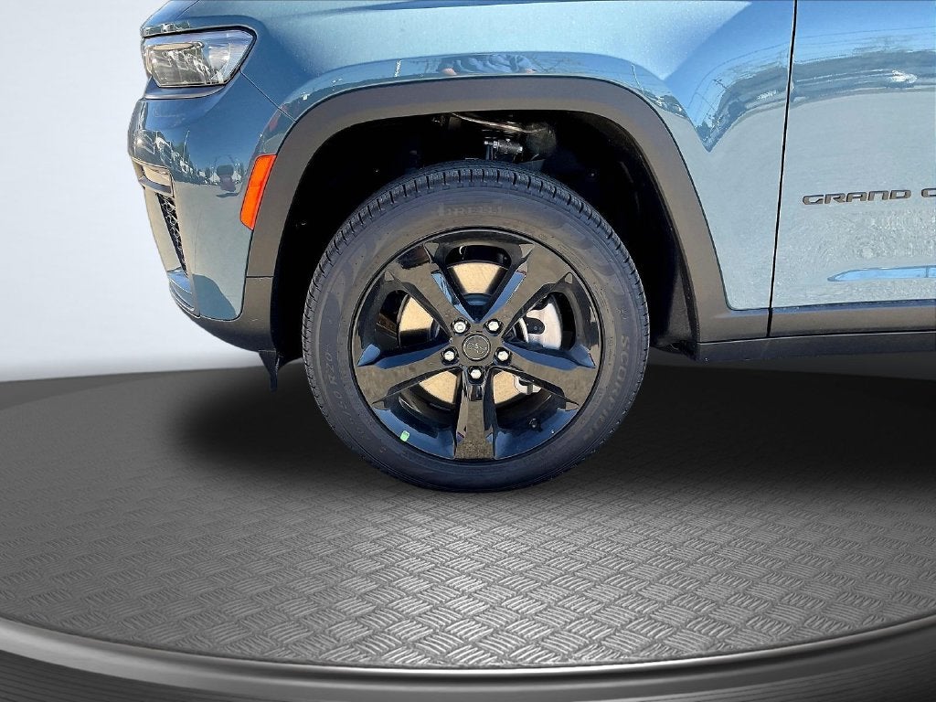 2027 Jeep Grand Cherokee L Limited Altitude