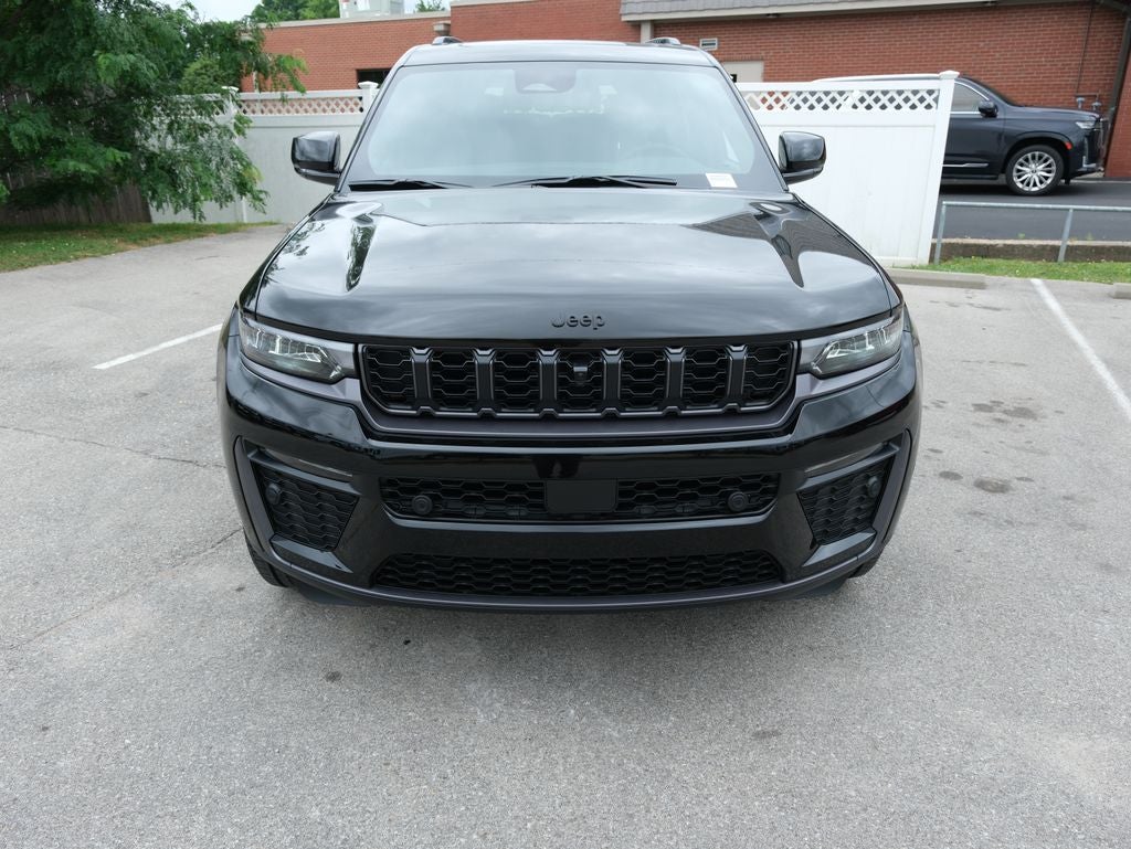 2026 Jeep Grand Cherokee L 85th Anniversary Edition