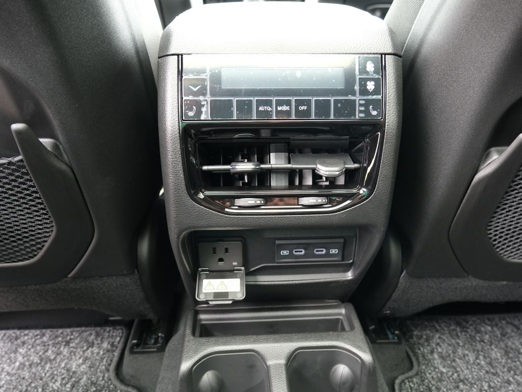 2026 Jeep Grand Cherokee L 85th Anniversary Edition