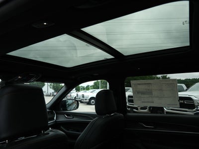 2026 Jeep Grand Cherokee L 85th Anniversary Edition