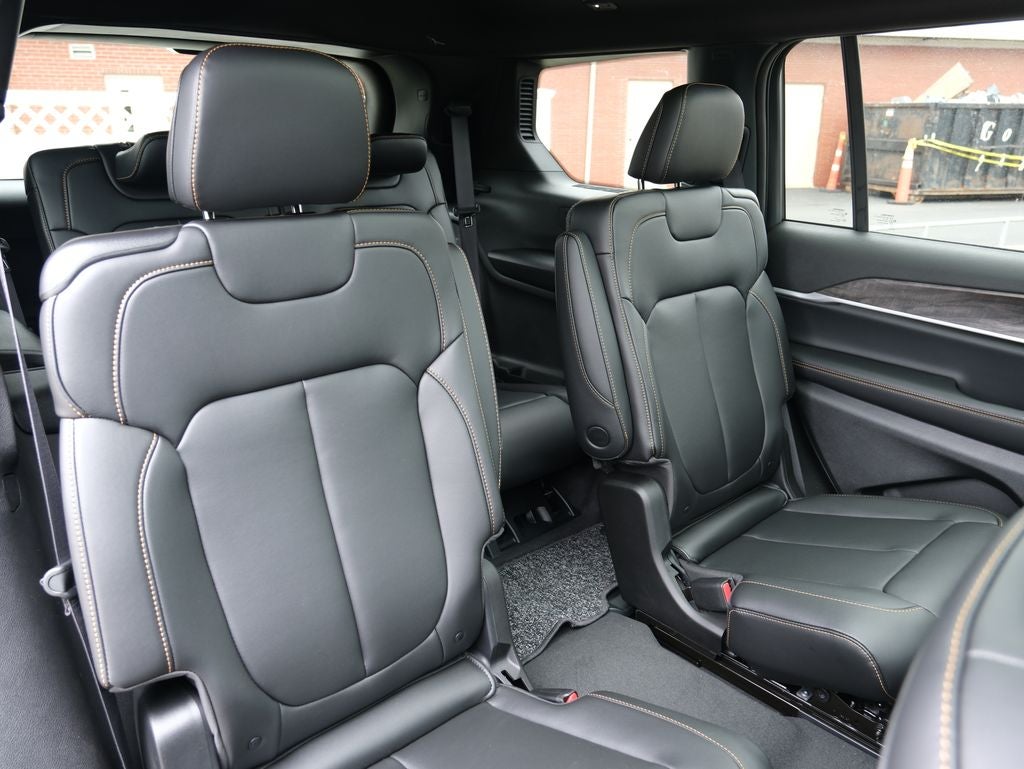 2026 Jeep Grand Cherokee L 85th Anniversary Edition