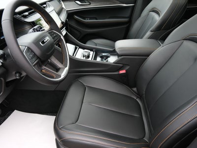 2026 Jeep Grand Cherokee L 85th Anniversary Edition