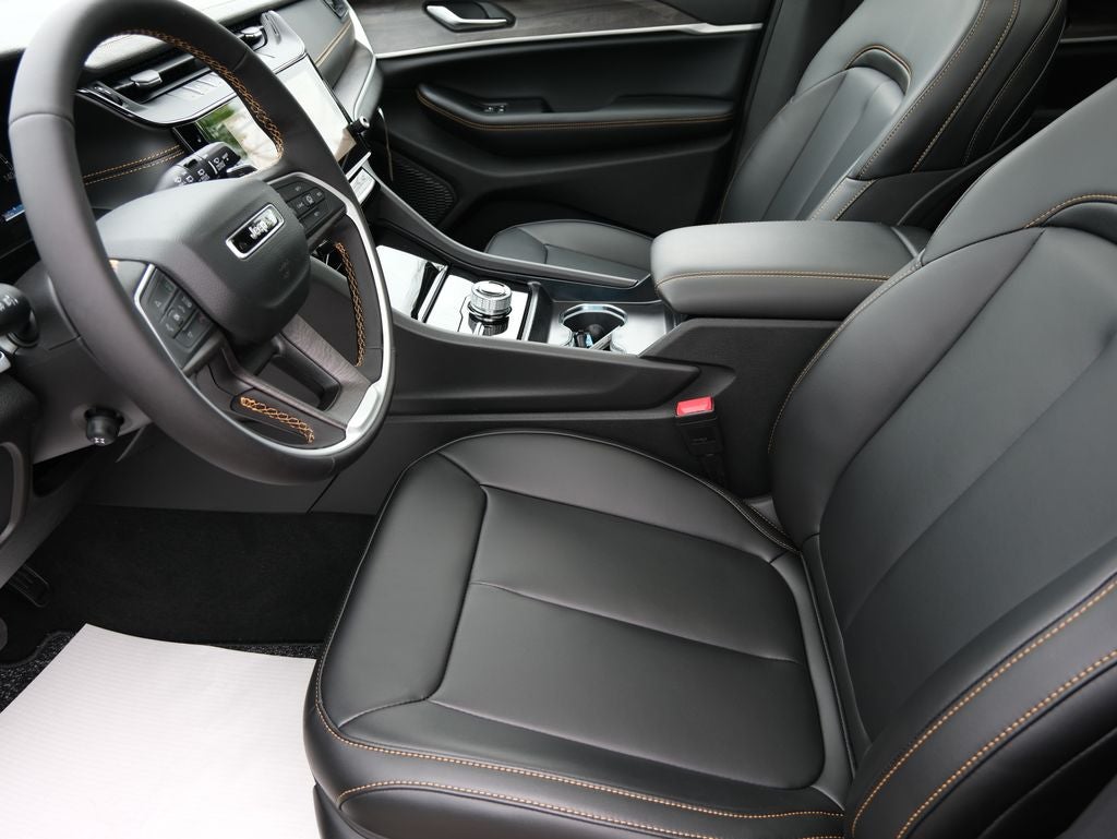2026 Jeep Grand Cherokee L 85th Anniversary Edition