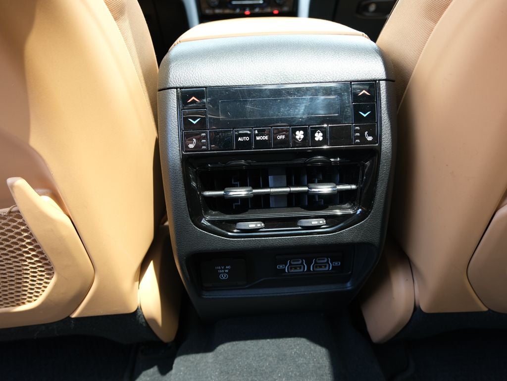 2024 Jeep Grand Cherokee L Summit