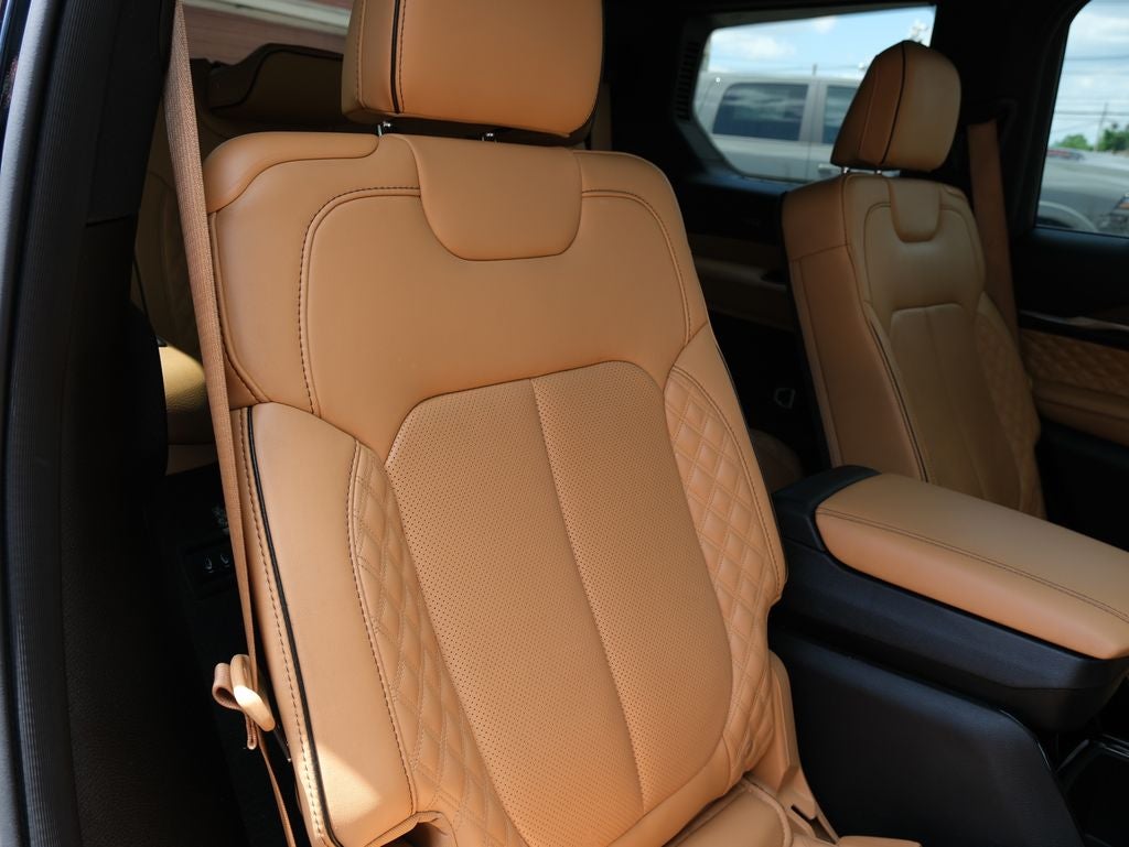 2024 Jeep Grand Cherokee L Summit - Photo 35