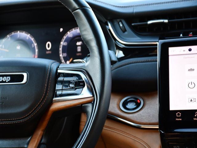 2024 Jeep Grand Cherokee L Summit