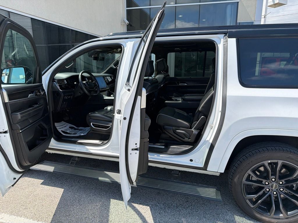 2024 Jeep Grand Wagoneer L Series II