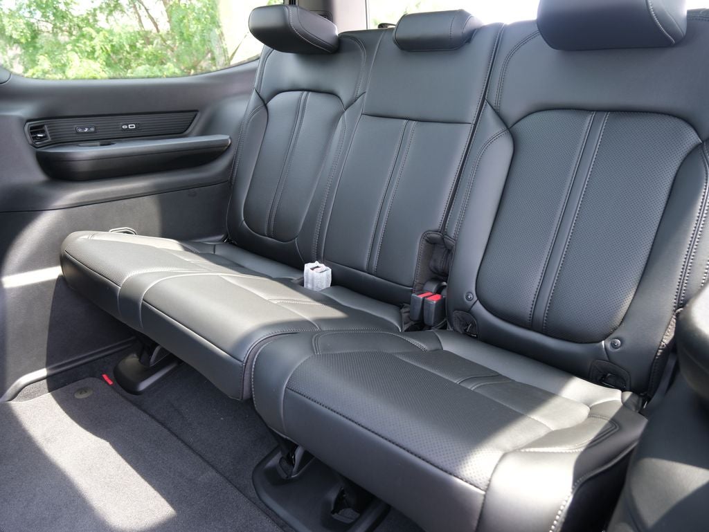 2026 Jeep Grand Wagoneer Base