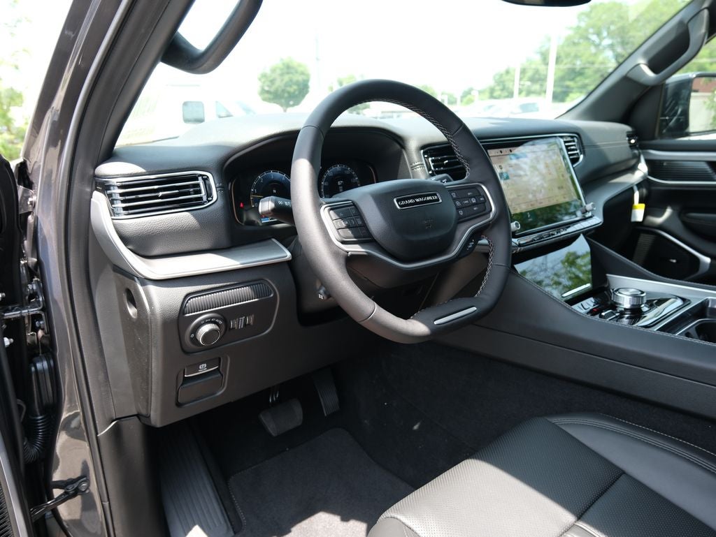 2026 Jeep Grand Wagoneer Base
