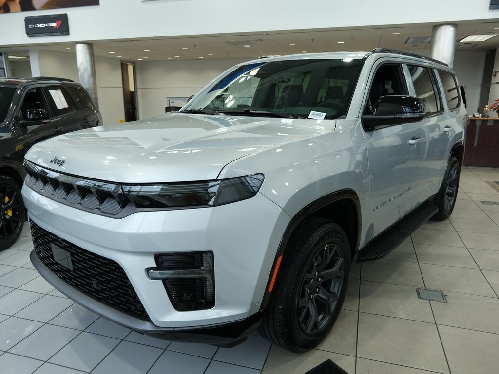 2026 Jeep Grand Wagoneer Limited Altitude