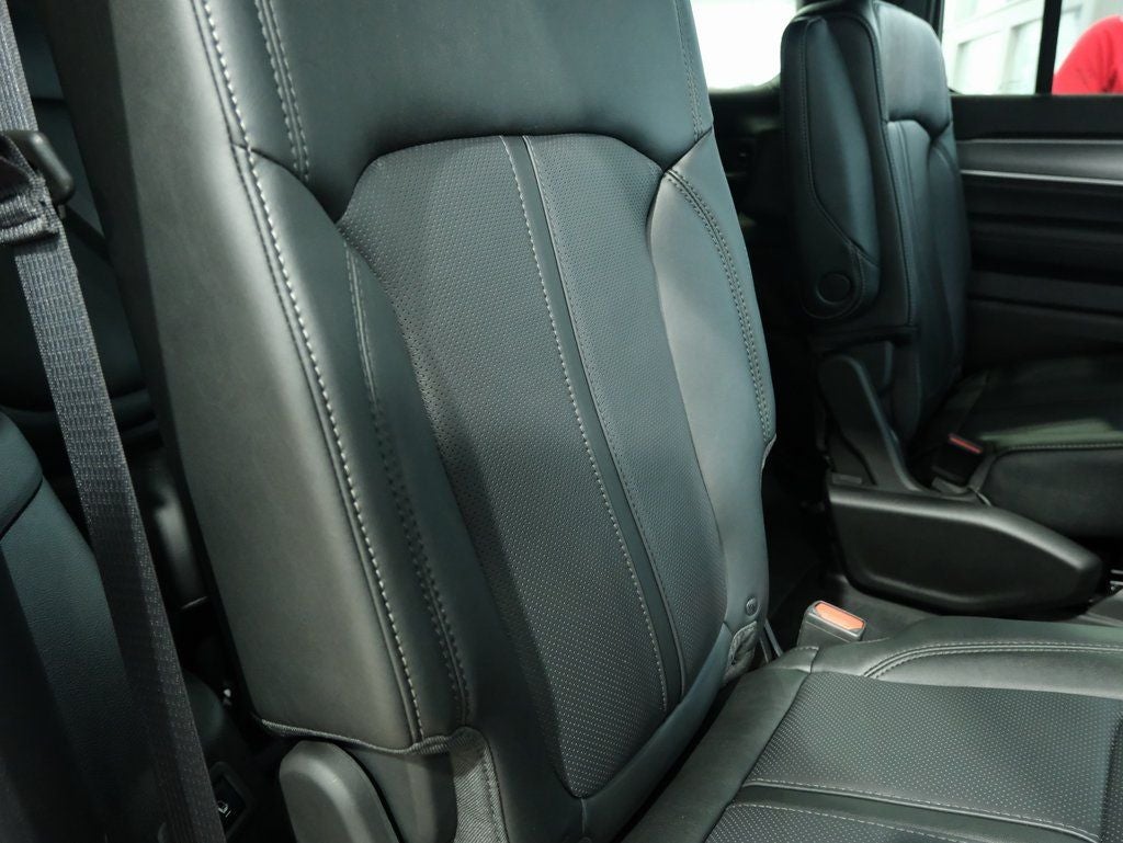 2026 Jeep Grand Wagoneer Limited Altitude