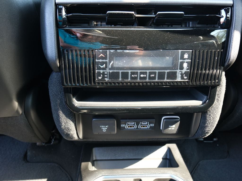 2026 Jeep Grand Wagoneer Limited Reserve