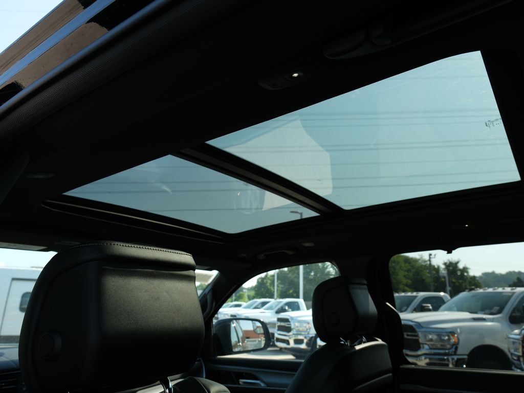 2026 Jeep Grand Wagoneer Limited Reserve