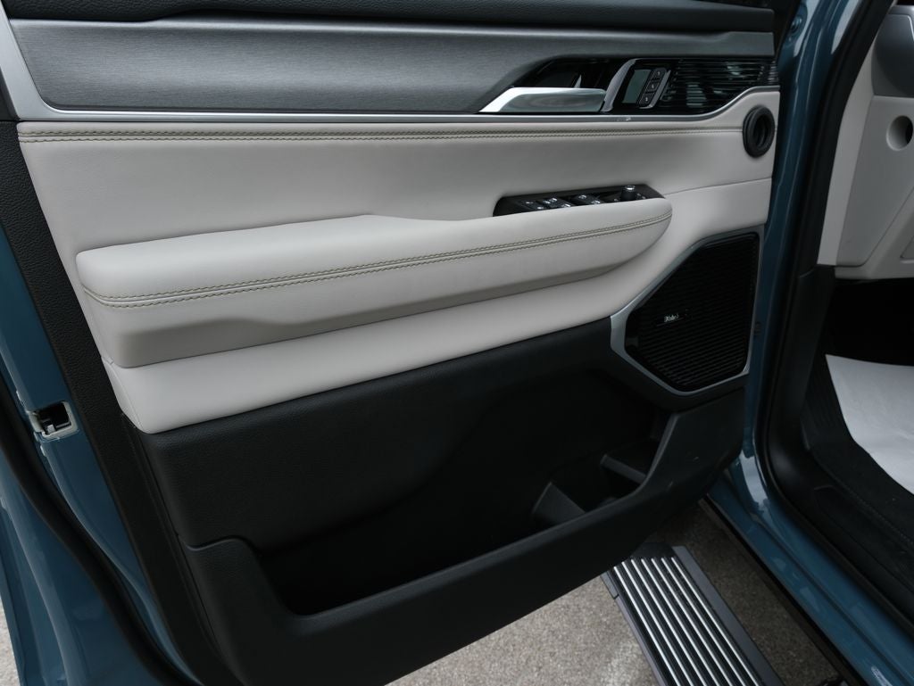 2026 Jeep Grand Wagoneer Limited Reserve