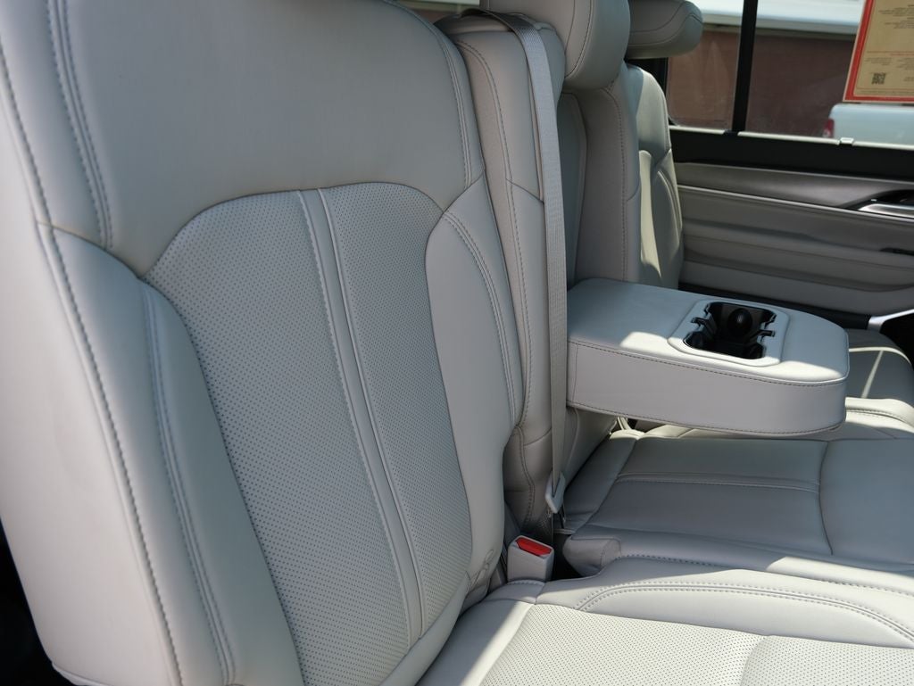 2025 Jeep Wagoneer Series III