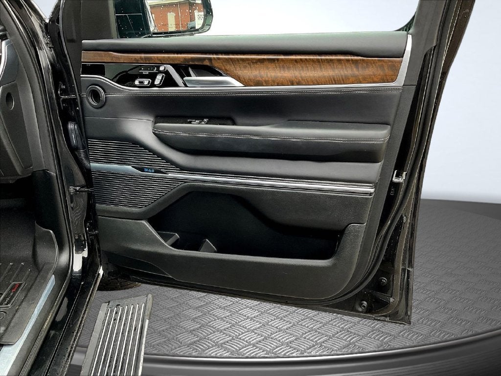 2022 Jeep Grand Wagoneer Series I