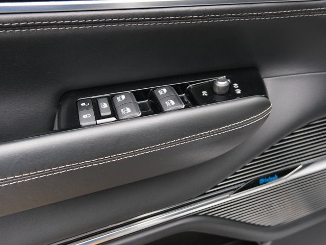 2023 Jeep Grand Wagoneer Series II
