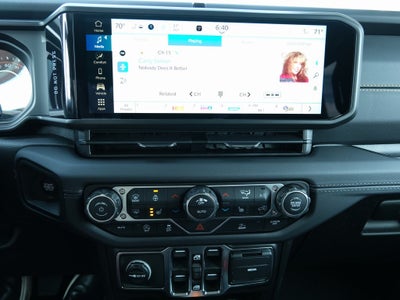 2026 Jeep Gladiator Sahara