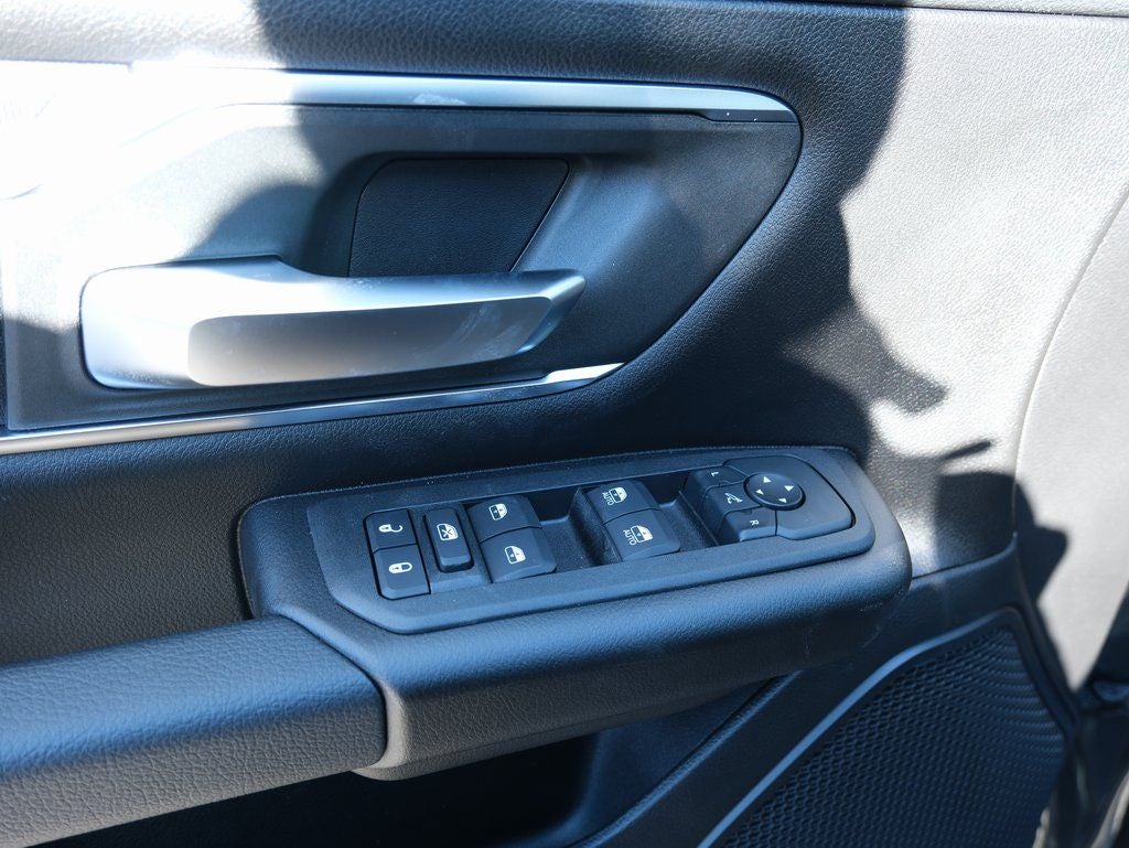 2026 RAM 1500 Big Horn/Lone Star Night Edition