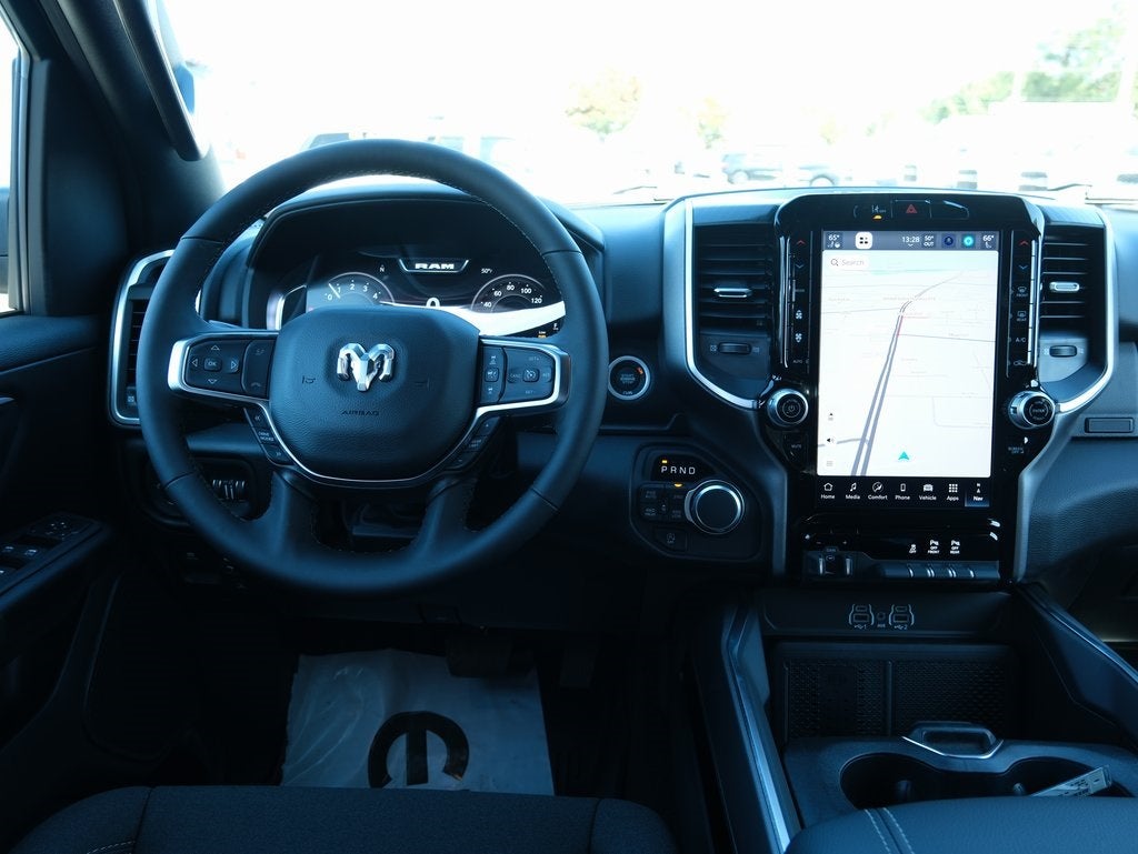 2026 RAM 1500 Big Horn/Lone Star Night Edition