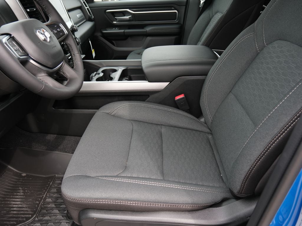 2026 RAM 1500 Big Horn/Lone Star Night Edition