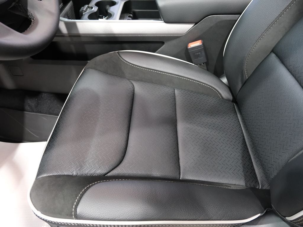 2026 RAM 1500 Laramie Night Edition